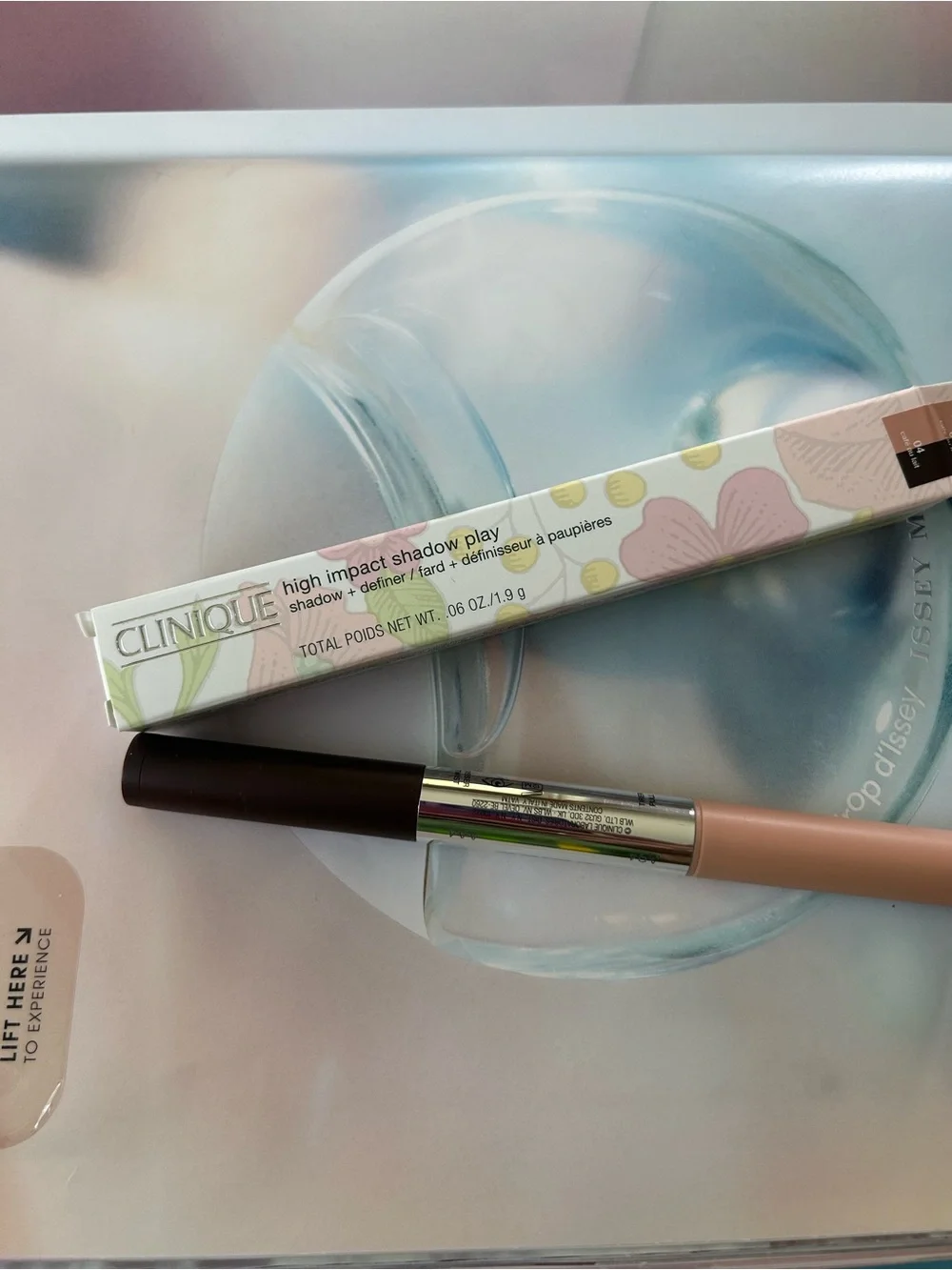 Clinique High Impact Shadow Play Shadow + Definer -  04 Cafe au Lait ~ 1.9g new